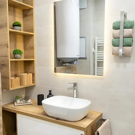 Cozy 1-bedroom With Sea View & Parking By Flat Mаnаger 公寓 *