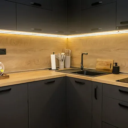 Cozy 1-bedroom With Sea View & Parking By Flat Mаnаger