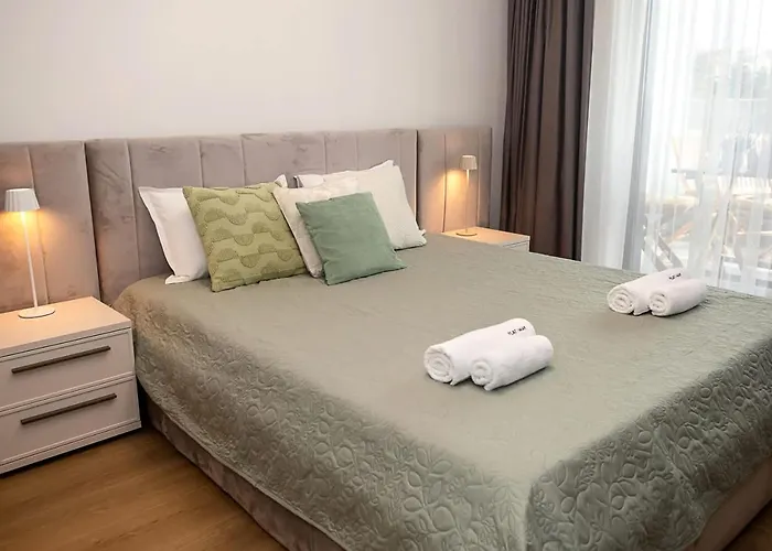 Cozy 1-bedroom With Sea View & Parking By Flat Mаnаger Βάρνα