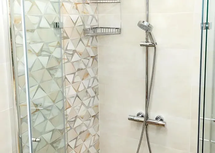 דירה Cozy 1-bedroom With Sea View & Parking By Flat Mаnаger וארנה